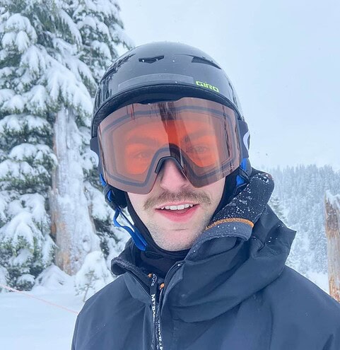 Oakley Fall Line - Review 2025 - Slope Magazine